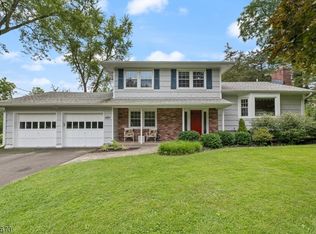 491 Chestnut St, Stirling, NJ 07980