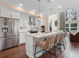 2983 Bernard View Ln, Columbus, OH 43209