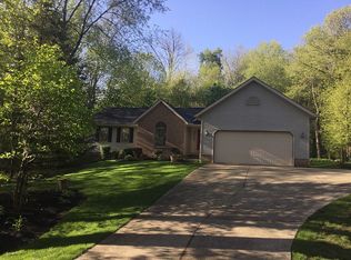 1544 Diamond St NE, Canton, OH 44721