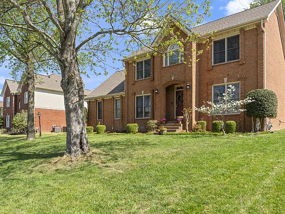 5th image of 504 Ridgestone Dr