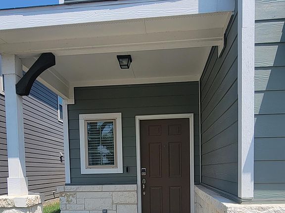 2nd image of 7823 Abbey Pl