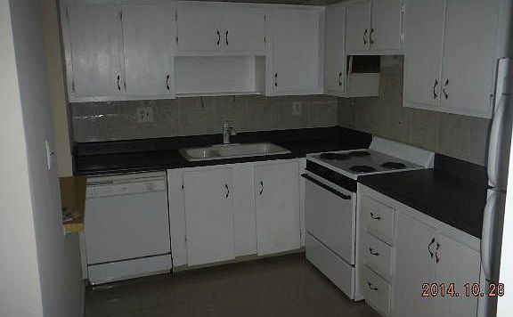 2nd image of 4121 NW 88th Ave APT 206