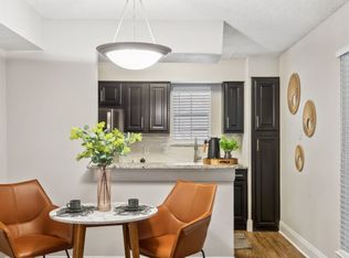 Verandahs at Cliffside, Arlington, TX 76006