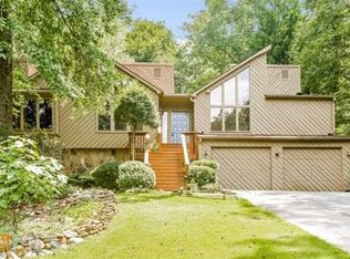 731 Bayliss Dr, Marietta, GA 30068
