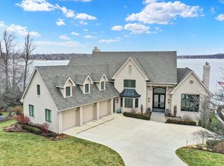 9158 Admirals Pointe Ct, Indianapolis, IN 46236