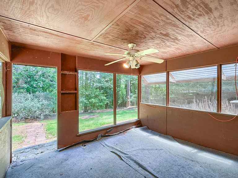 509 River Lakeside Ln — Photo 13