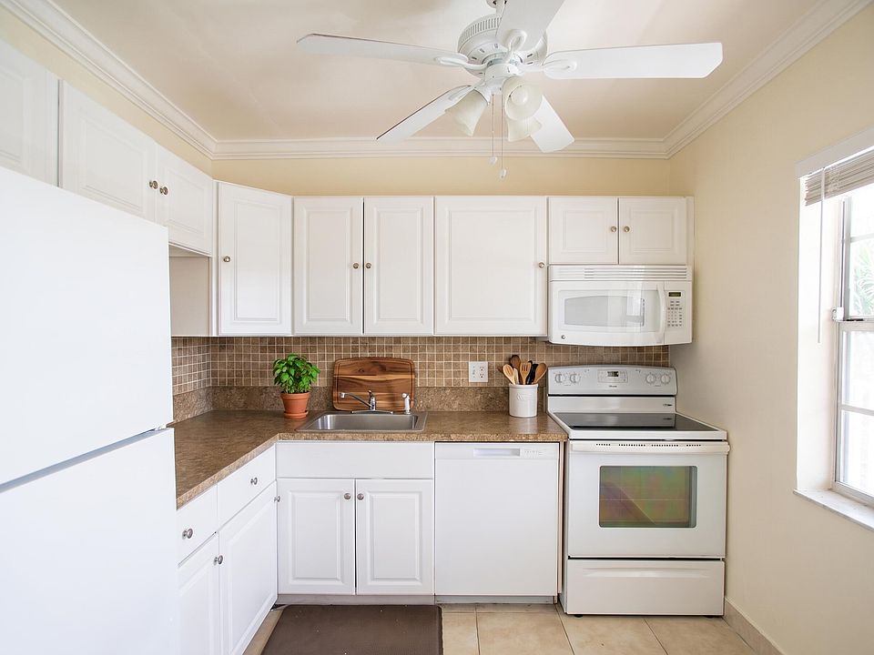 1st image of 551 NW 80TH Avenue #203