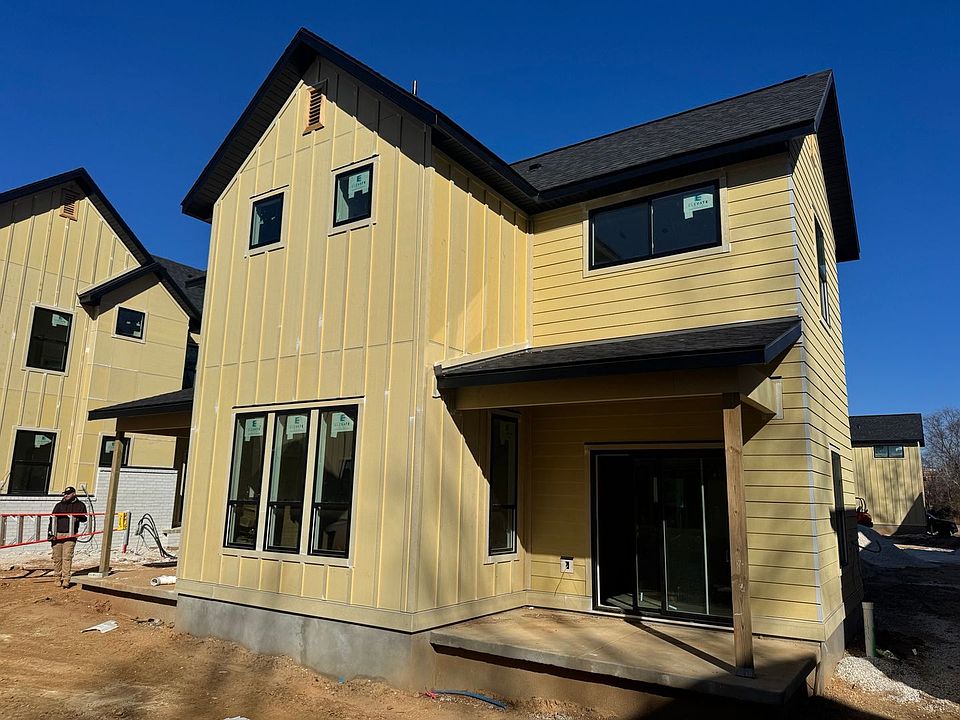 1st image of 2890 N Bob Younkin Dr #B