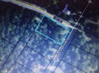 267 Coopers Point Dr, Townsend, GA 31331