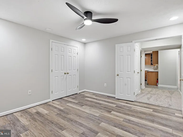 100 Spyglass Ln — Photo 40