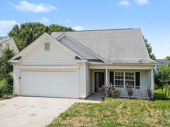 10411 Pickerel Ln, Charlotte, NC 28213