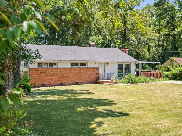 126 Clarendon Cres, Raleigh, NC 27610