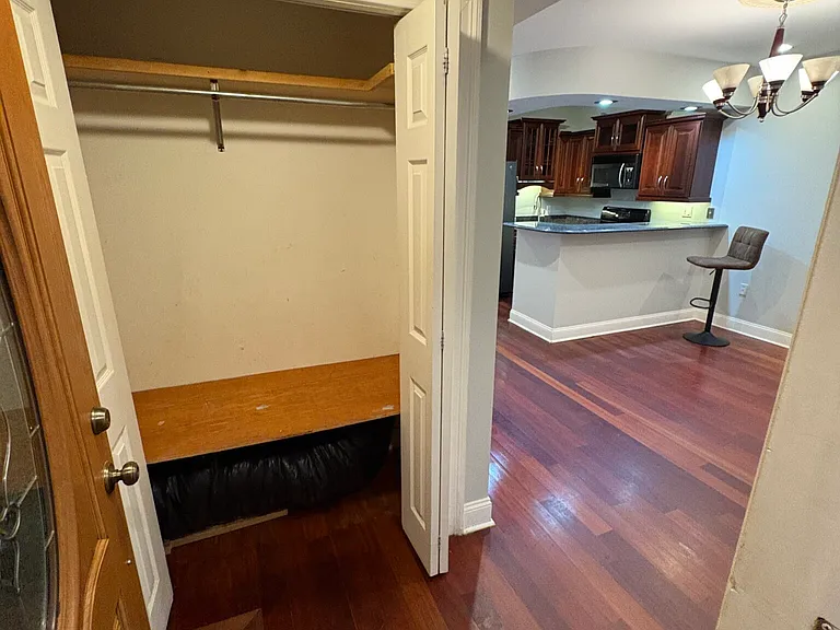 106 E Brookline St #1 — Photo 14