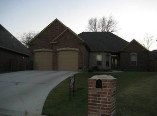 837 Sunset Ct, Ardmore, OK 73401