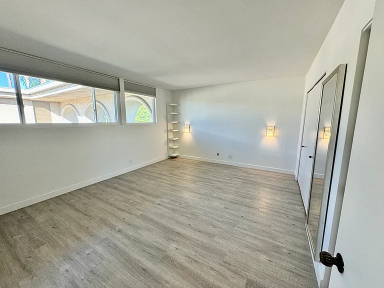 5346 Fairview Blvd — Photo 21