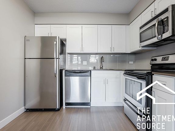 5th image of 2551 N Clark St #5mwfbh35t