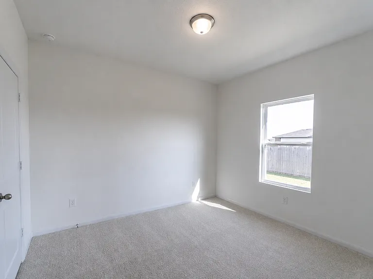 11130 Hollinger Cir — Photo 5