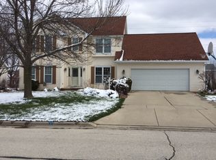 3174 Atlantis Dr, Green Bay, WI 54313