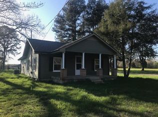 533 Sears Roebuck Rd, Tullahoma, TN 37388