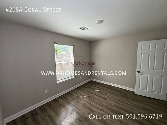 5th image of 4208A Coral St
