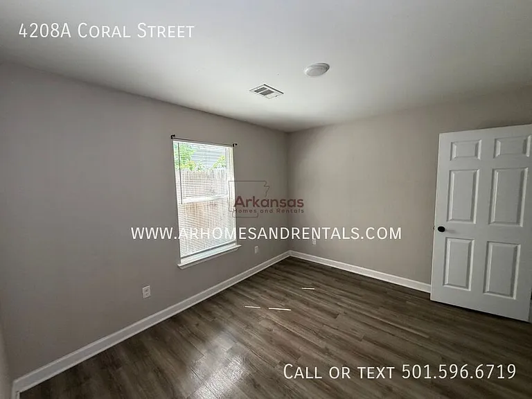 4208A Coral St — Photo 5