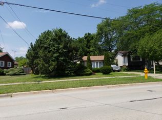 640 S Villa Ave, Addison, IL 60101