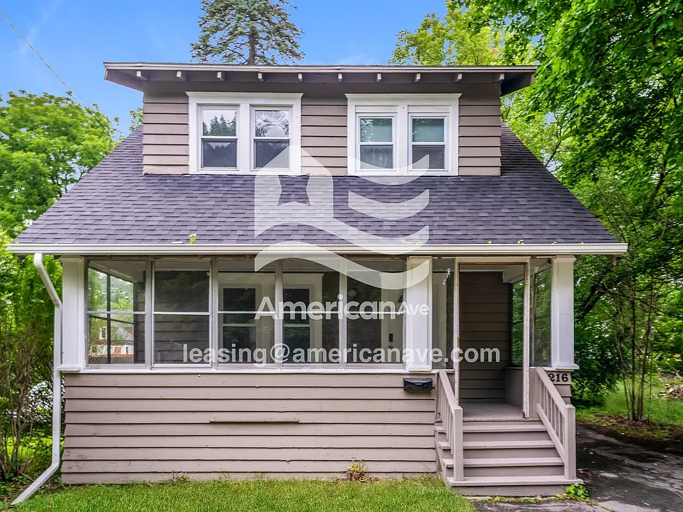 216 Marguerite Ave