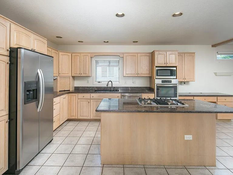 9201 W Louisiana Ave — Photo 4