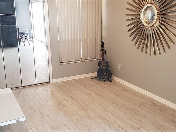 3rd image of 4948 Fiji Cir