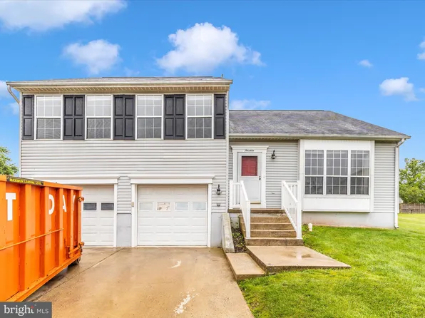 14 Taney Ct, Taneytown, MD 21787