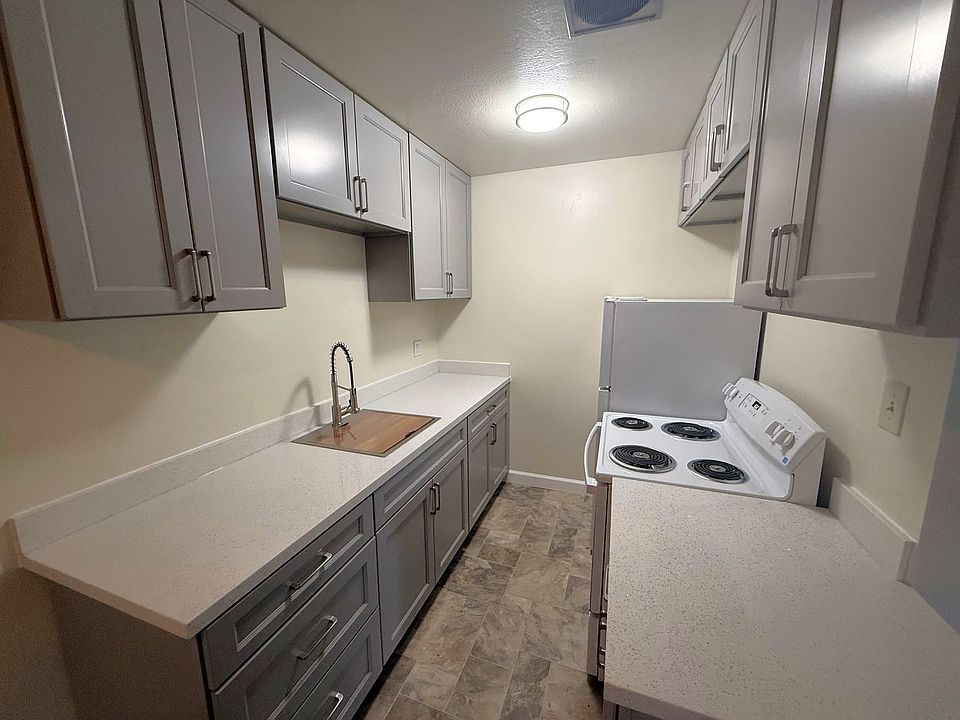1st image of 2253 Central Ave APT B