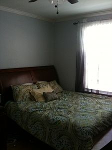 3rd image of 2947 N Pierce St