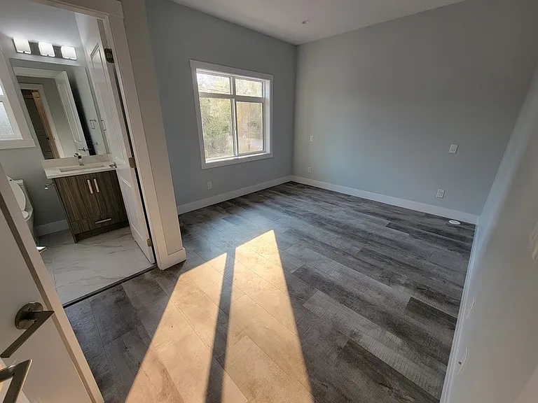 816 Glenwood Ave #4 — Photo 5