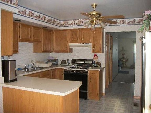 4th image of 320 Morningside Dr