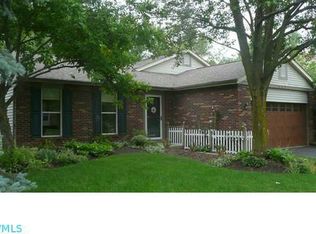 5531 Wolf Run Dr, Columbus, OH 43230