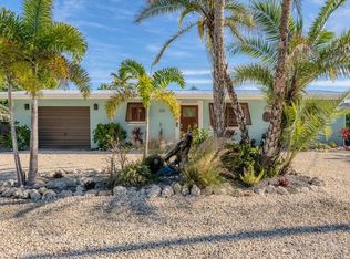 154 Crescent Dr, Anna Maria, FL 34216