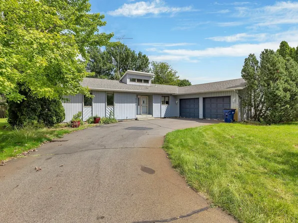 6127 19 1/2 Bechtold St N, Saint Cloud, MN 56303