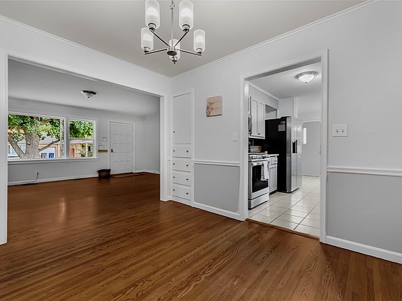 4th image of 5173 S Troost Ave