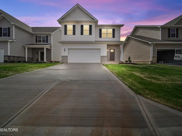 4740 Stoneyhurst Ln, Knoxville, TN 37918