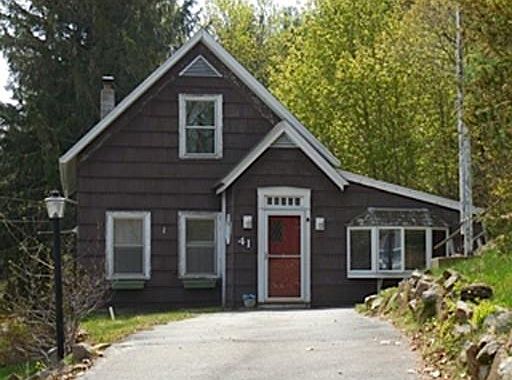 2nd image of 41 Forest Ave