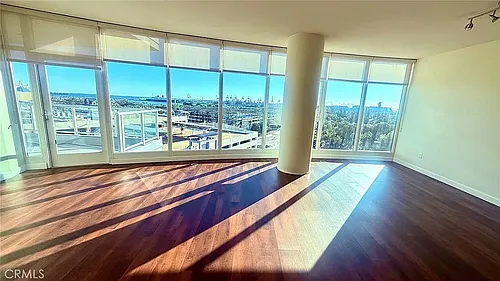 411 W Seaside Way #803 Photo 1