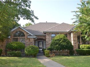 1416 Nettleton Dr, Desoto, TX 75115