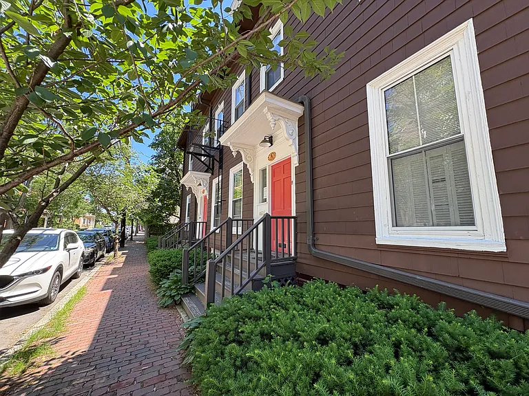 16 Shepard St #5 — Photo 10