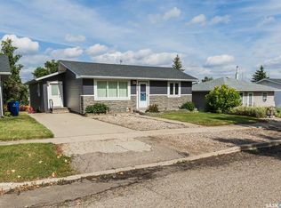 336 Columbia Ave, Kerrobert, SK S0L1R0
