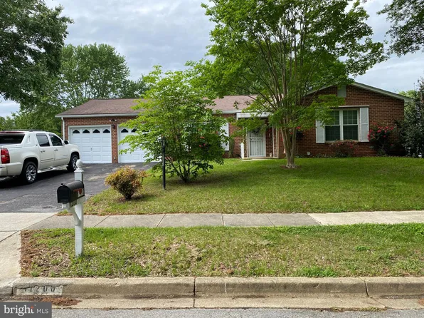 11200 Lenox Dr, Upper Marlboro, MD 20774