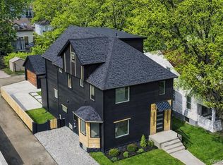 125 N Washington Ave, Royal Oak, MI 48067