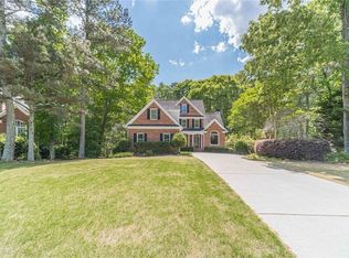 395 Amberbrook Cir, Grayson, GA 30017
