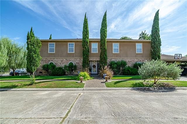 1st image of 1414 Prentiss Ave