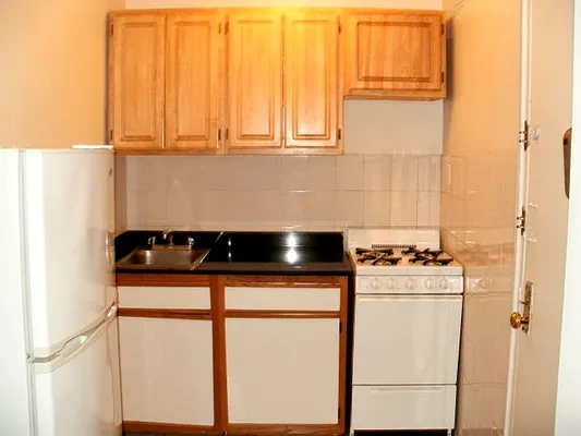 Rented by Prince Real Estate Associates LLC | media 27