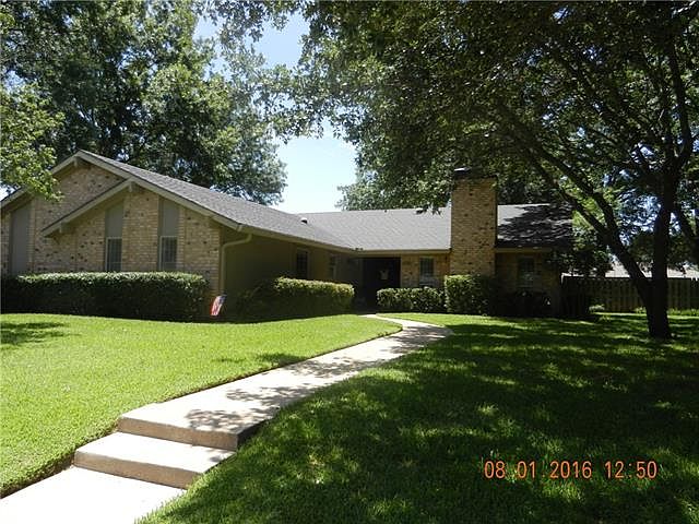 1st image of 1701 Bowie Cir